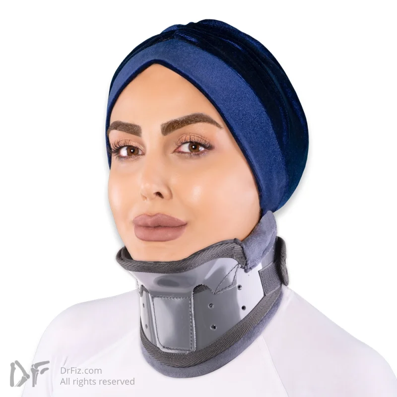 گردن بند طبی سخت چانه دار تن یار کد 1090